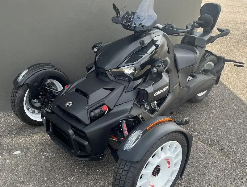 RYKER 900