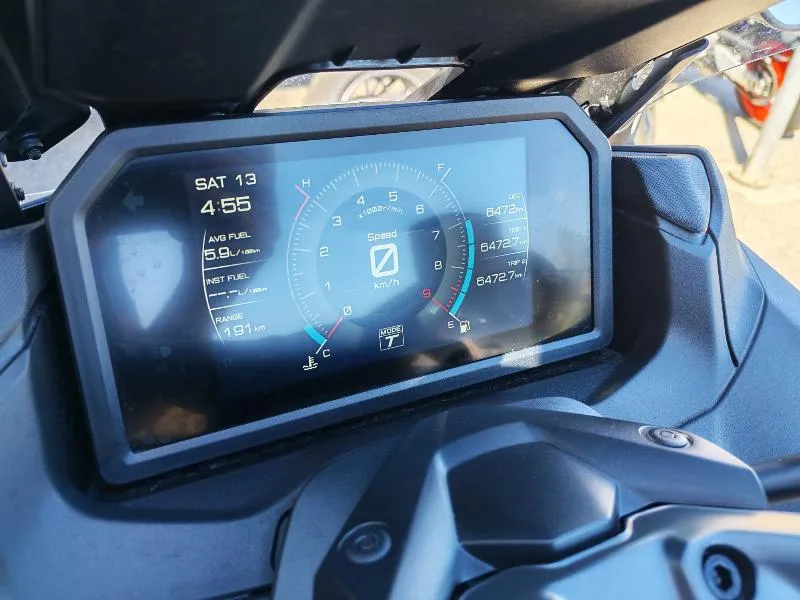 XP TMAX 560