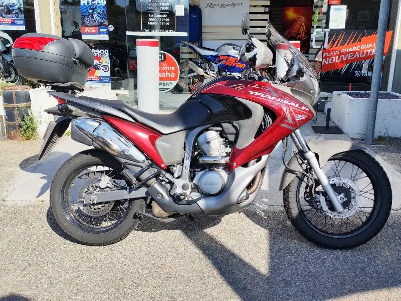 TRANSALP 700 ABS