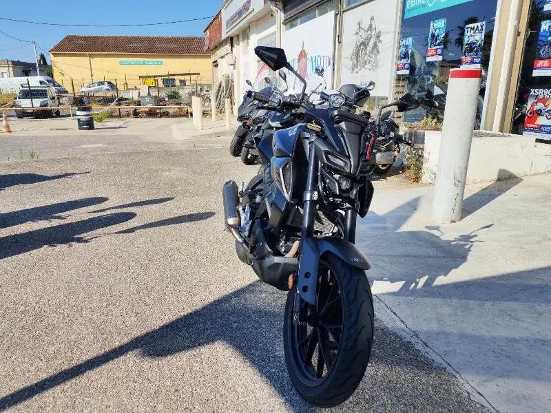 MT125 ABS