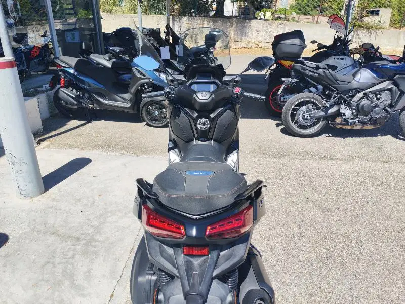 XMAX 300 Tech Max