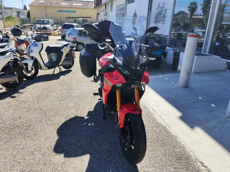 TRACER 9 GT