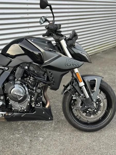 GSX8S