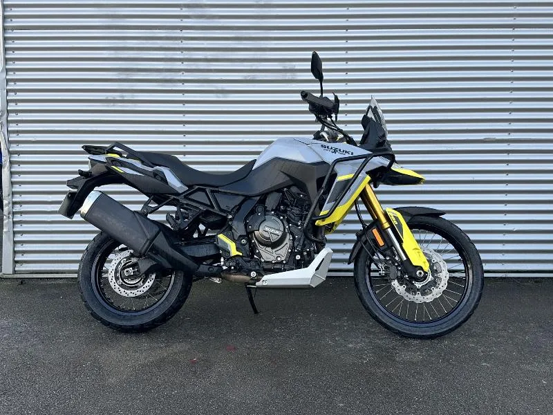 DL VSTROM 800DE