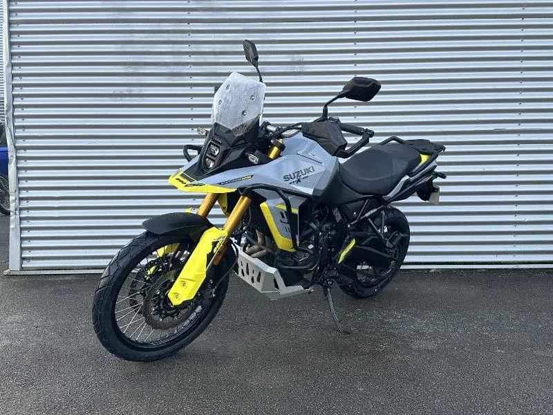 DL VSTROM 800DE