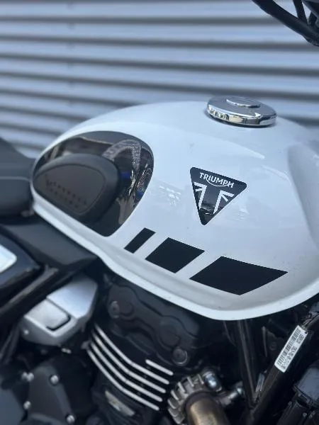 Scrambler 400 XC