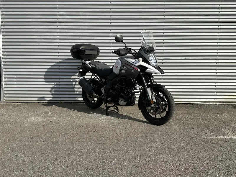 DL VSTROM 1000