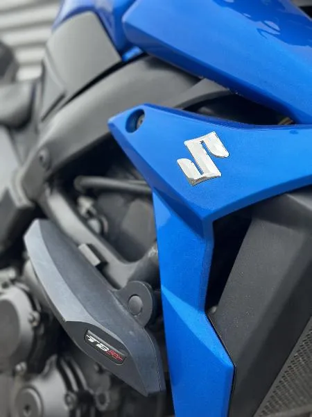 GSR 750