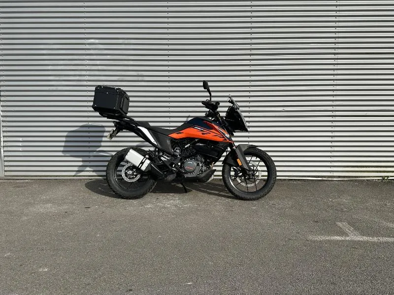 390 ADVENTURE