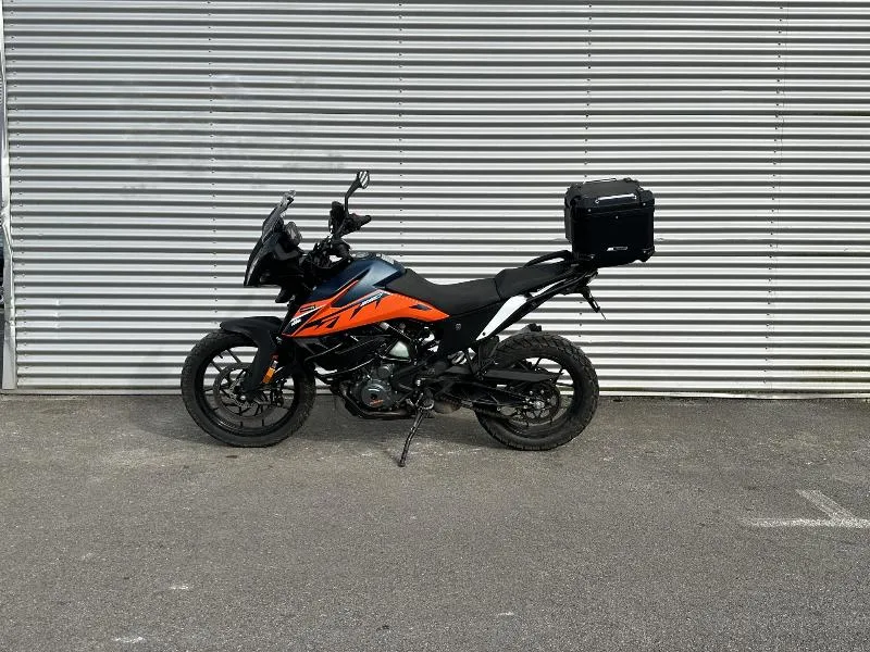 390 ADVENTURE