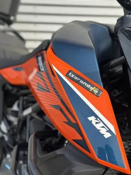 390 ADVENTURE