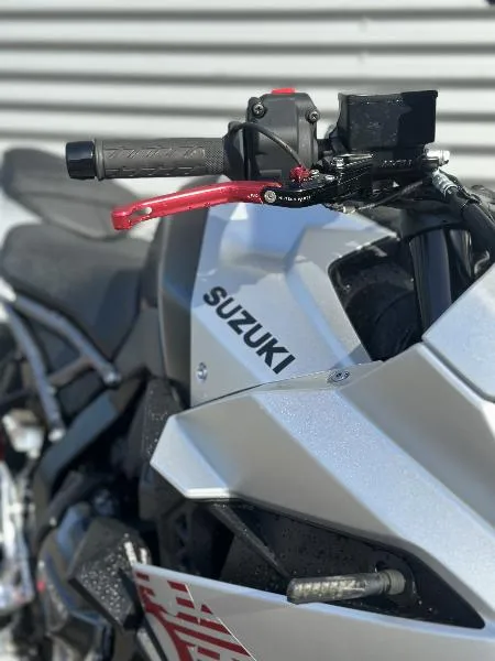GSX8R