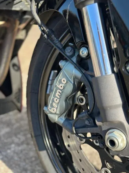 GSXS 750