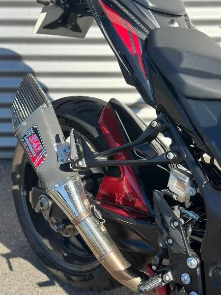 GSXS 750
