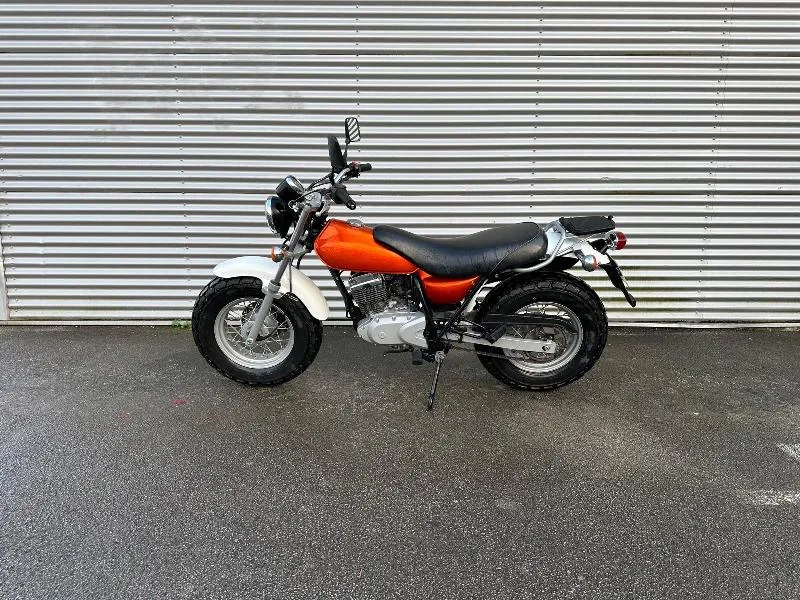 RV VAN VAN 125