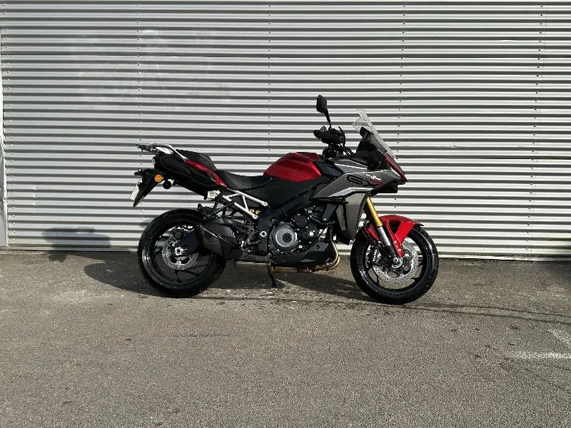 GSXS 1000 GX