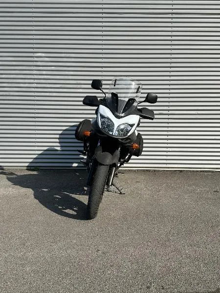 DL VSTROM 650A