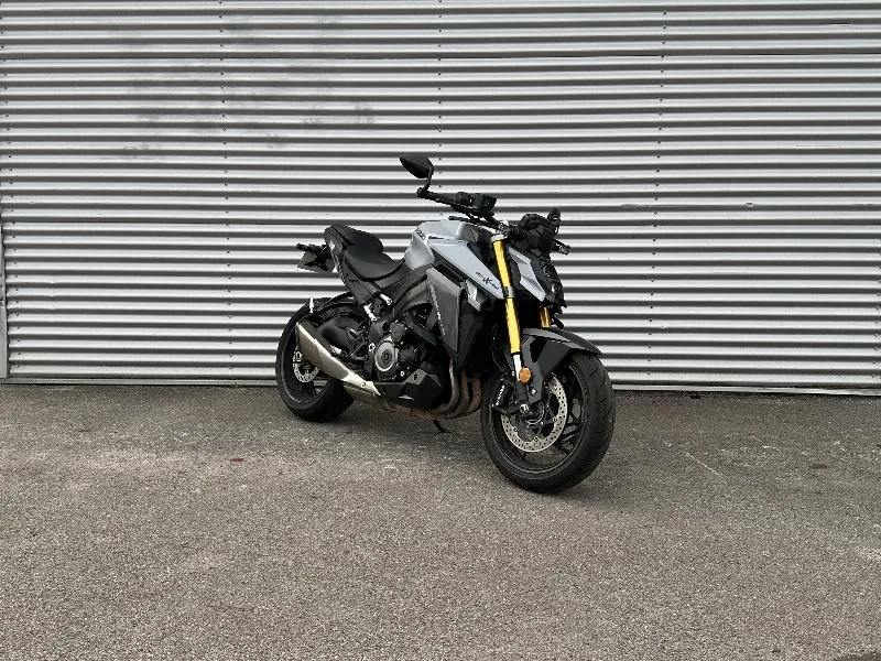 GSX S 1000