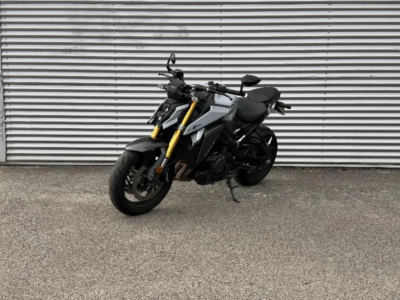 GSX S 1000