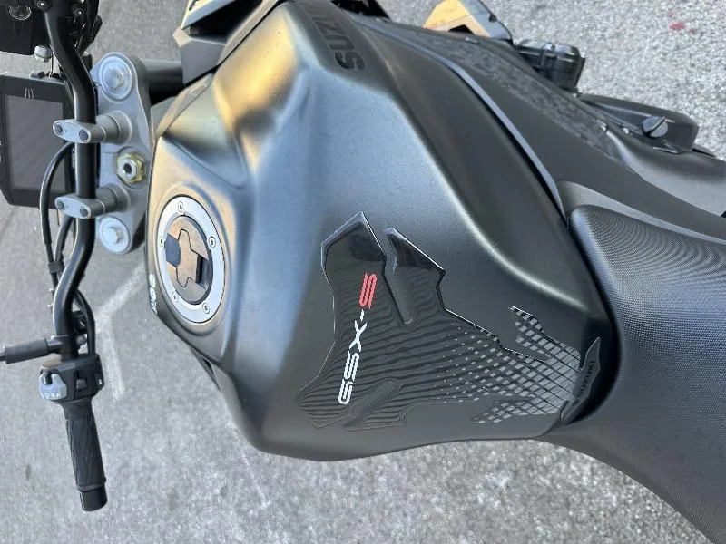 GSXS 950