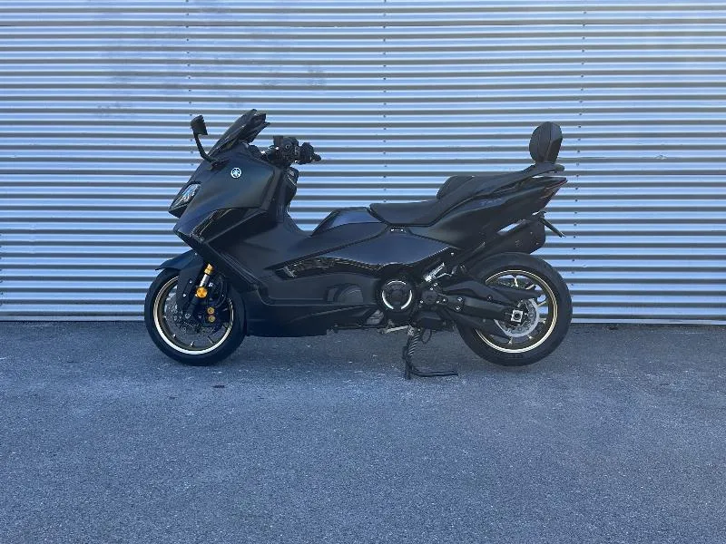 TMAX 560 ABS TECH MAX
