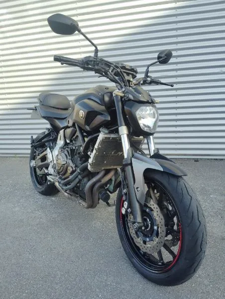 MT07
