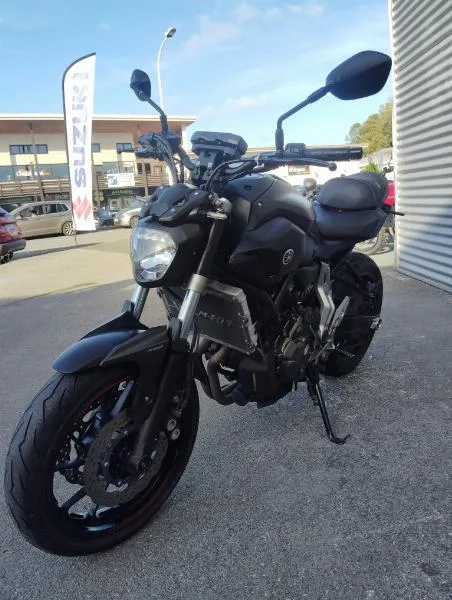 MT07