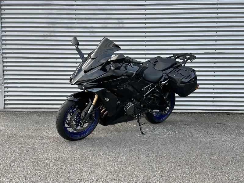 GSXS 1000 GT