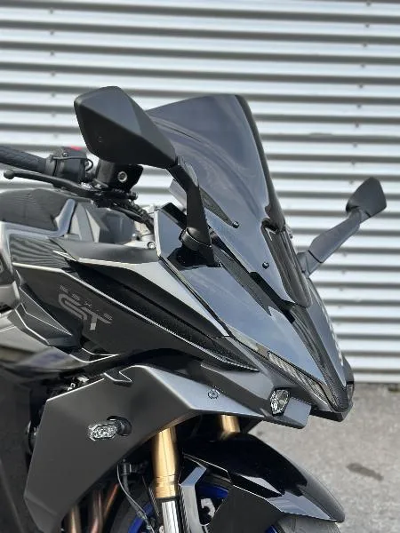 GSXS 1000 GT