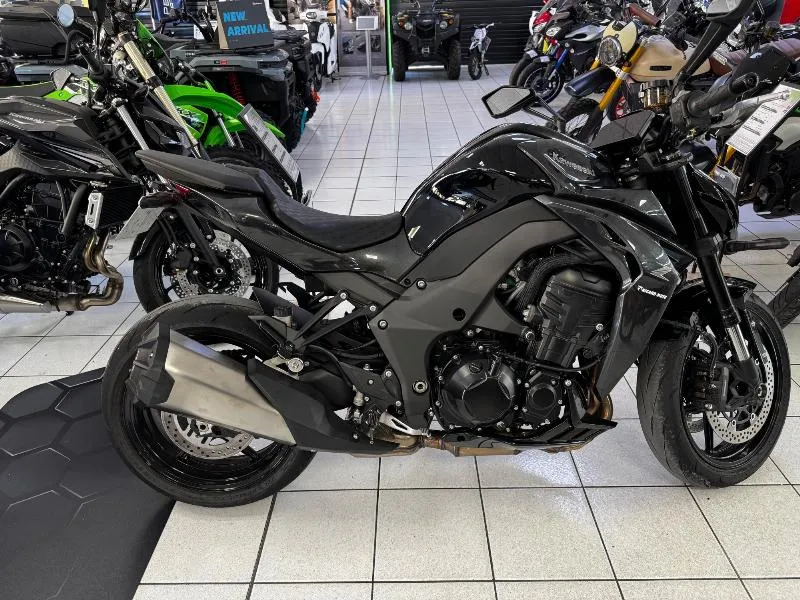 Z1100