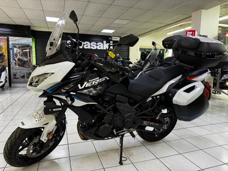 VERSYS 650 GRAND TOURER