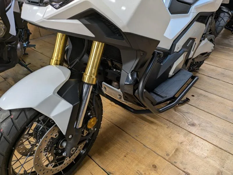 XADV