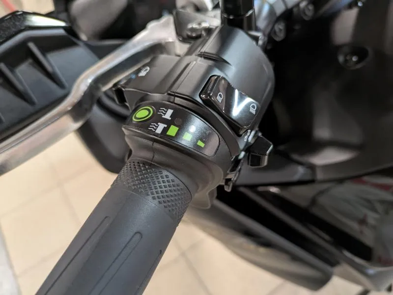 TRACER 700 GT