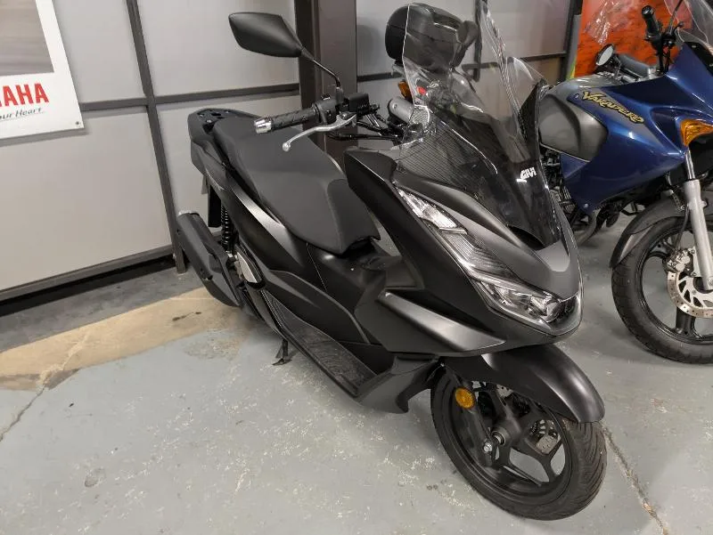 PCX 125