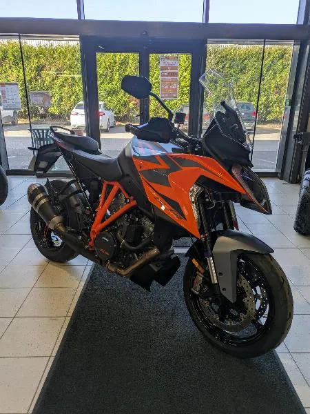 1290 SUPER DUKE GT