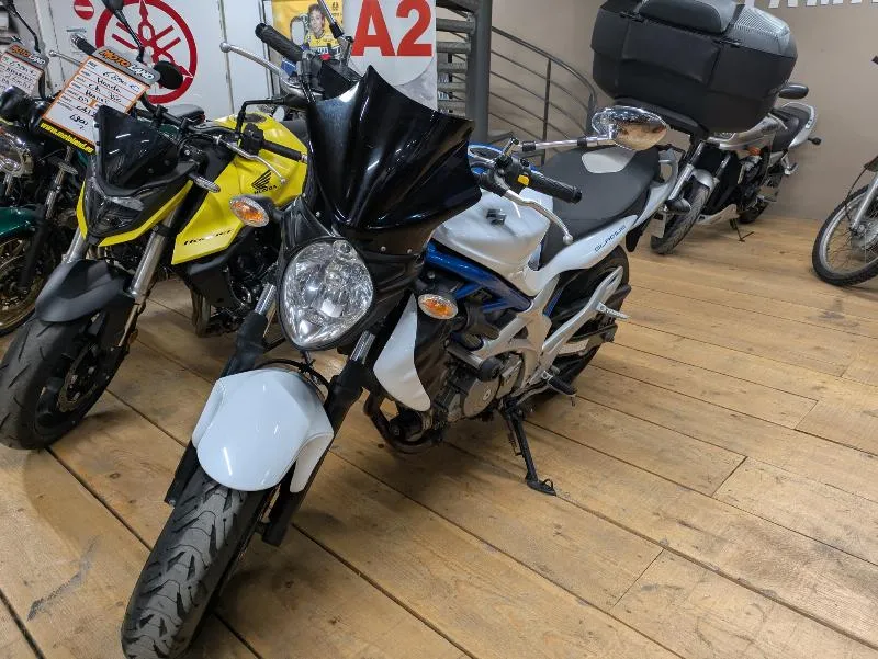 GLADIUS 650