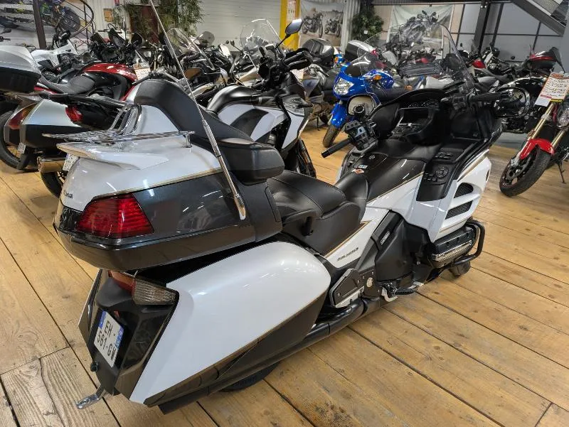 GL 1800 GOLDWING AIR BAG GPS
