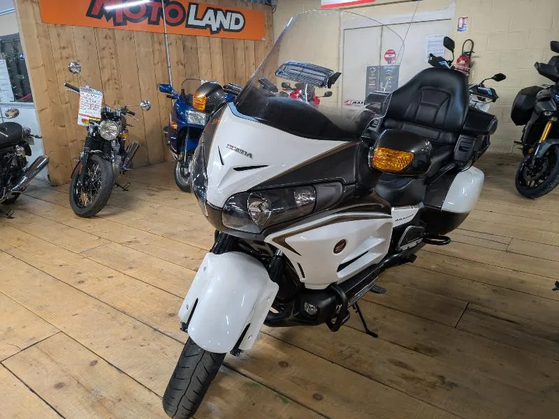 GL 1800 GOLDWING AIR BAG GPS