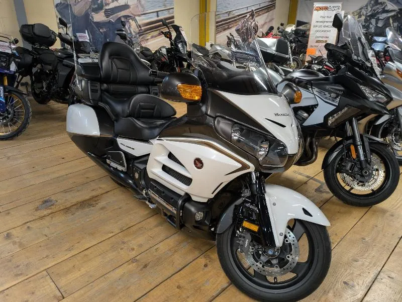 GL 1800 GOLDWING AIR BAG GPS