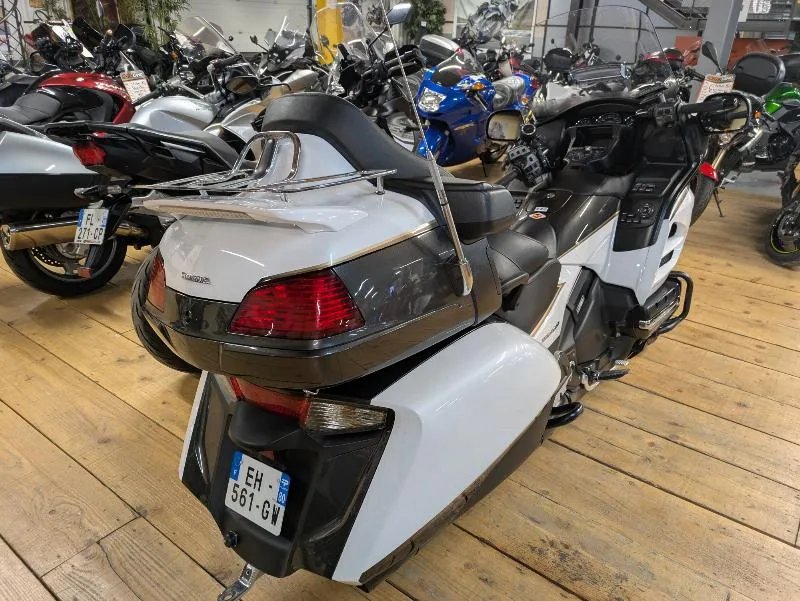 GL 1800 GOLDWING AIR BAG GPS