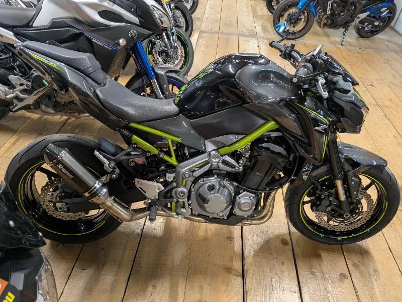 Z 900