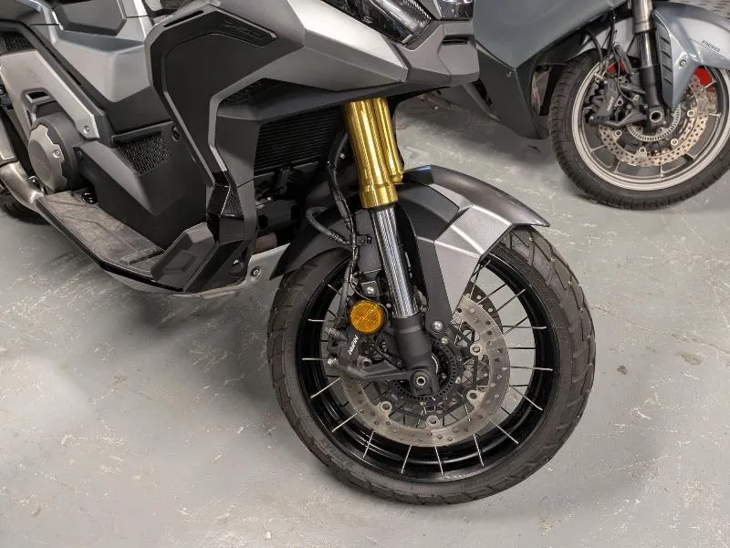 XADV