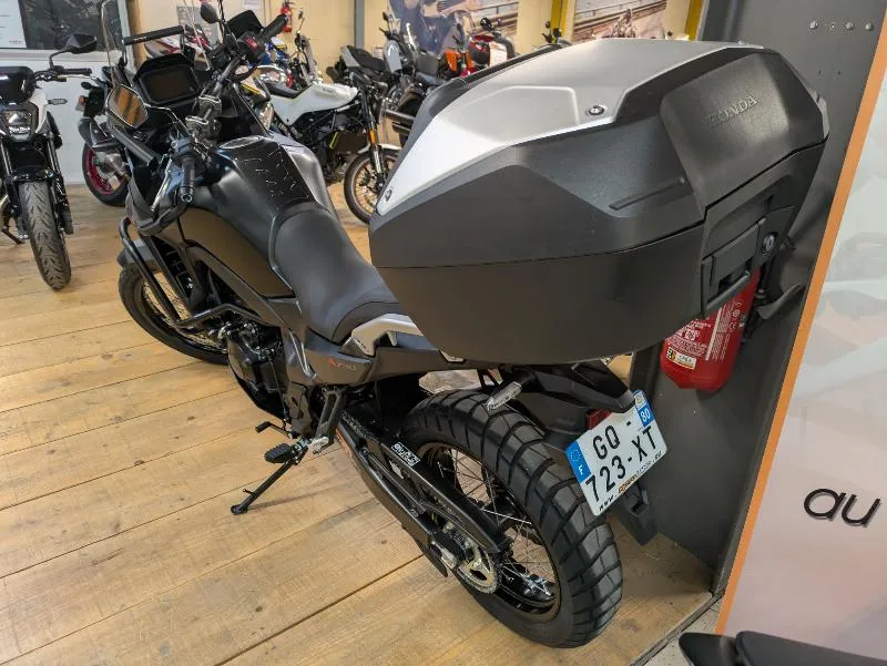 TRANSALP 750