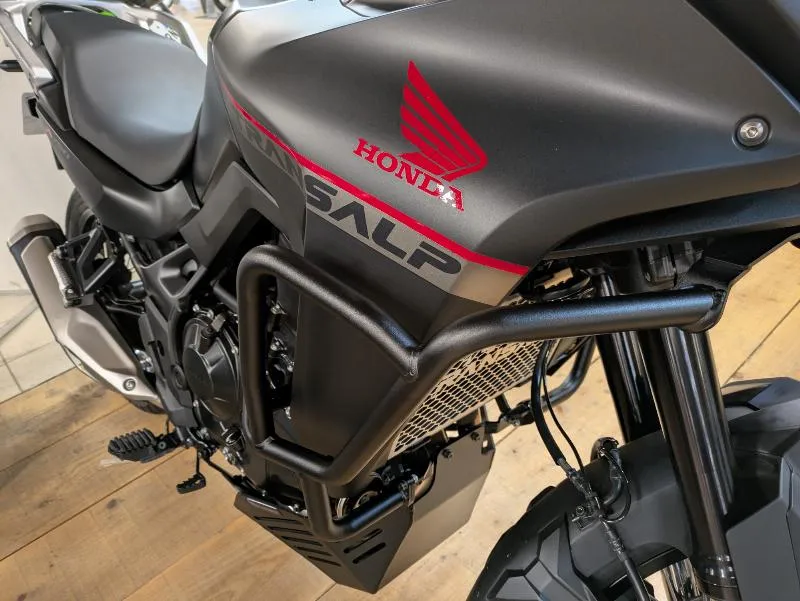 TRANSALP 750