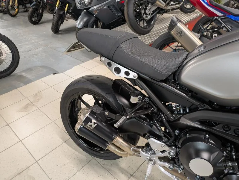 XSR 900