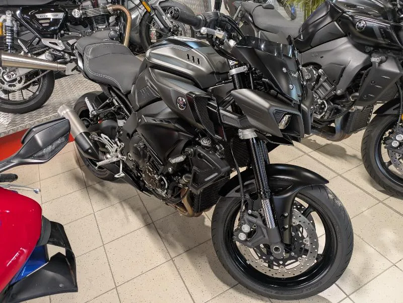 MT10