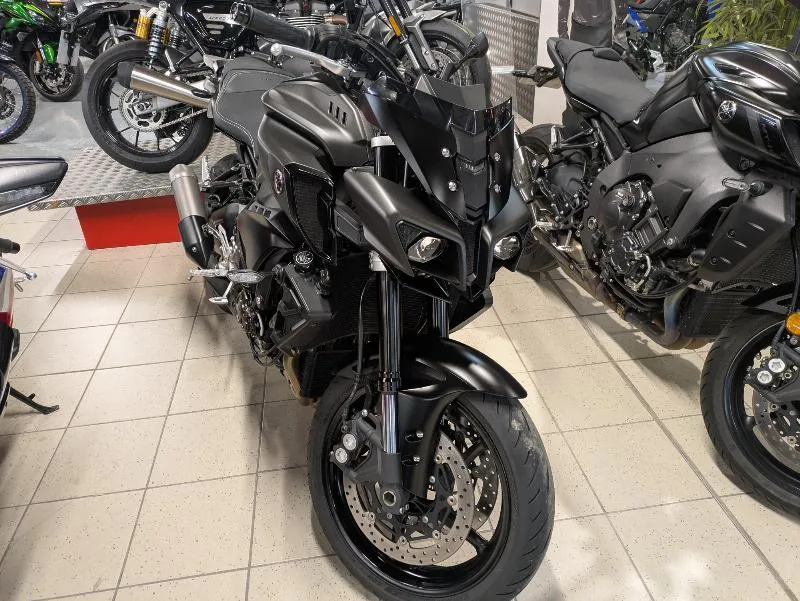 MT10
