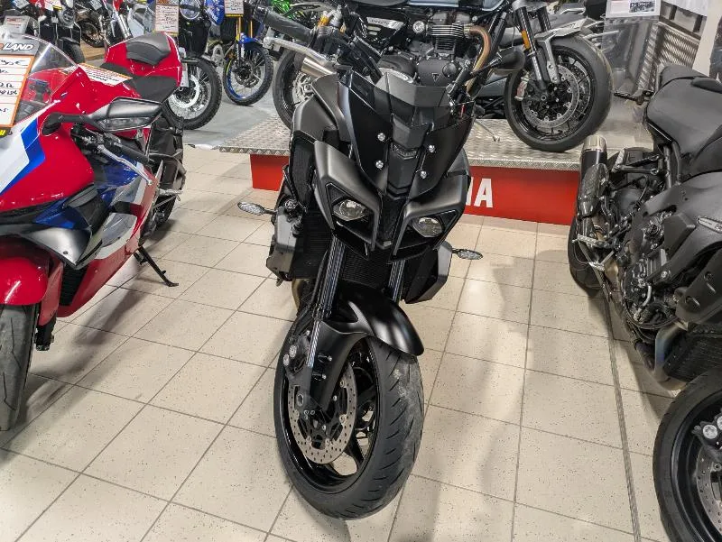 MT10