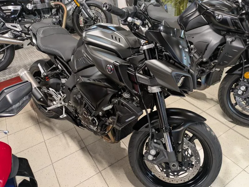 MT10