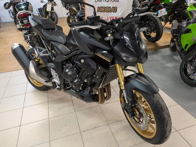CB 1000 Hornet